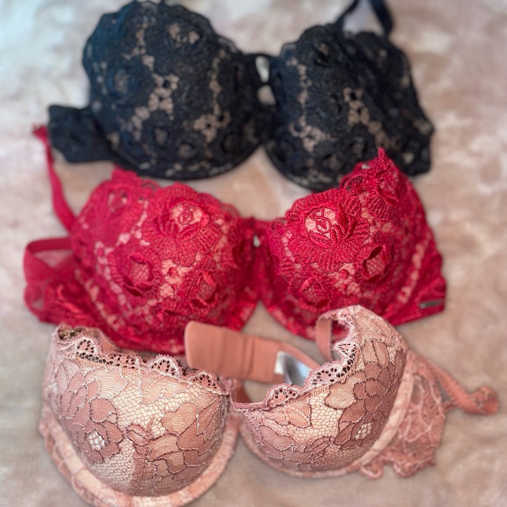Victoria’s secret lace push up bras